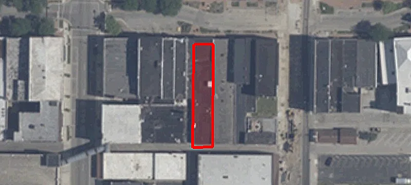 821 Main St