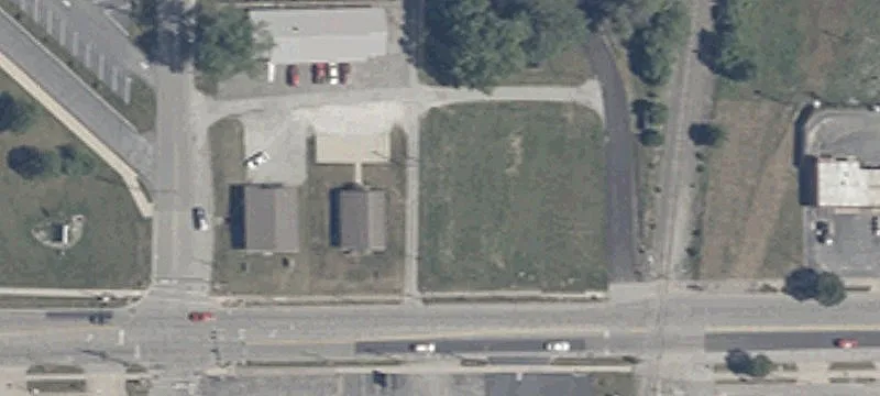 410 Main St