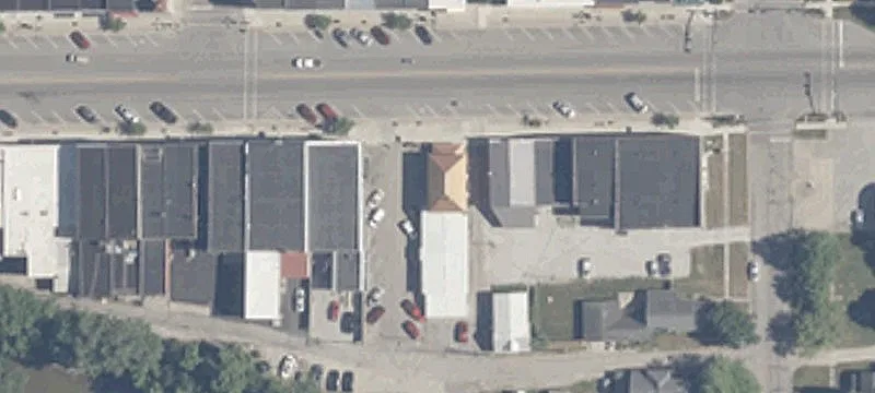 215 Main St