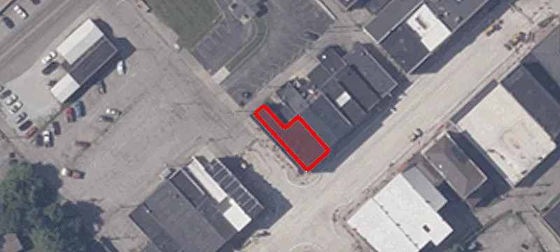 208 Walnut St