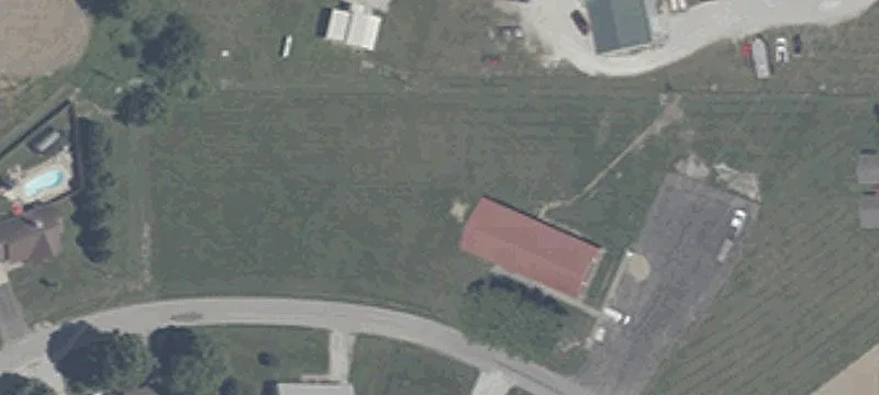 62 Maple Dr