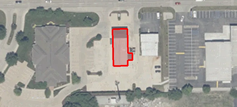 533 Douglas Rd