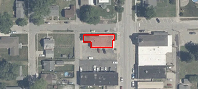 221 Main St
