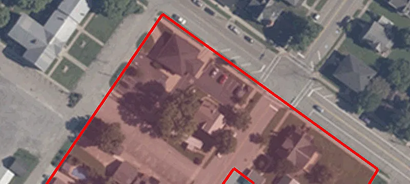 405 Main St