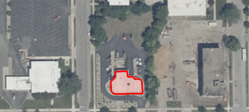 903 Jefferson Blvd