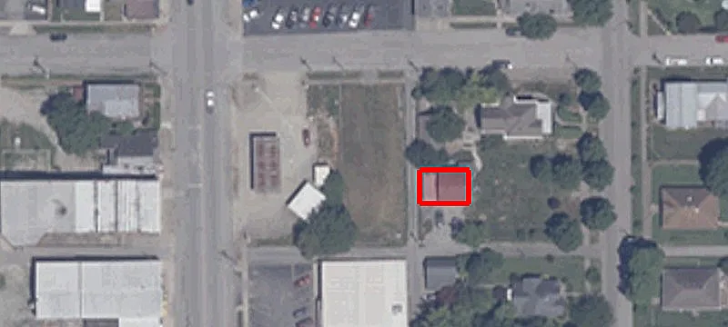 300 Main St