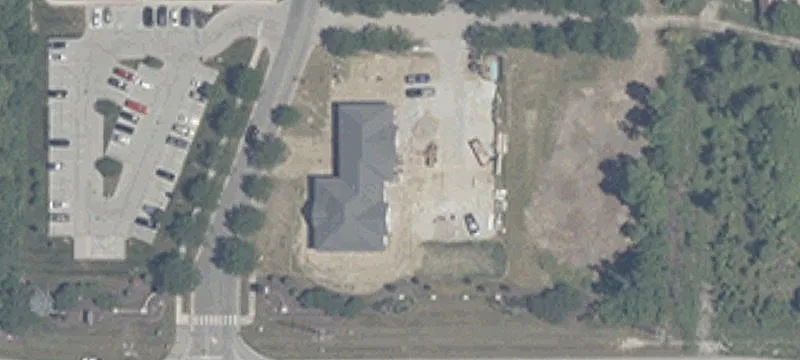 6885 Stonegate Dr