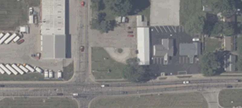 404 Es Blvd