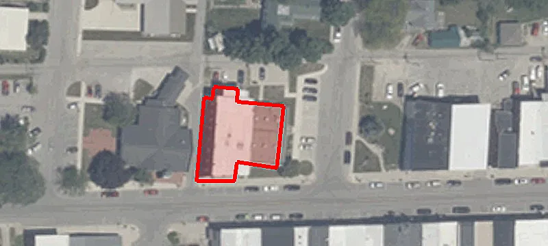 100 High St