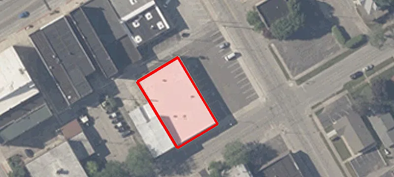 26-28 3rd St