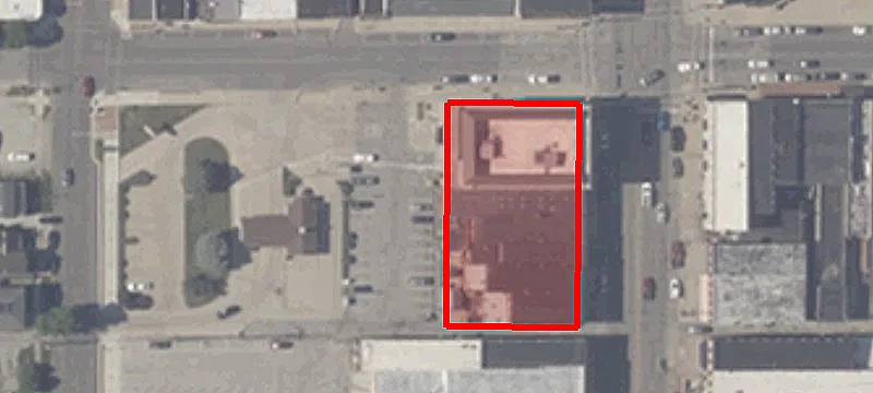101 Main St
