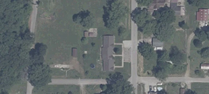 302 306th 308th N Meridian St