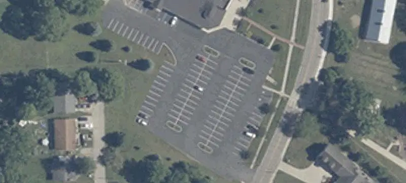 1013 Long Dr