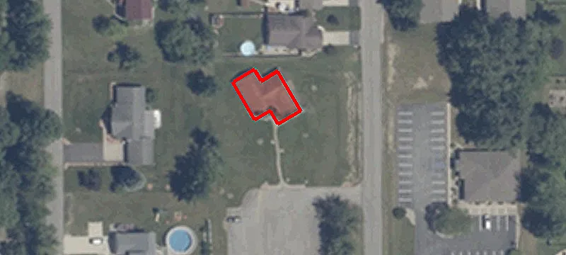 407 Pinecrest Dr