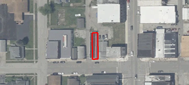 104 4th St