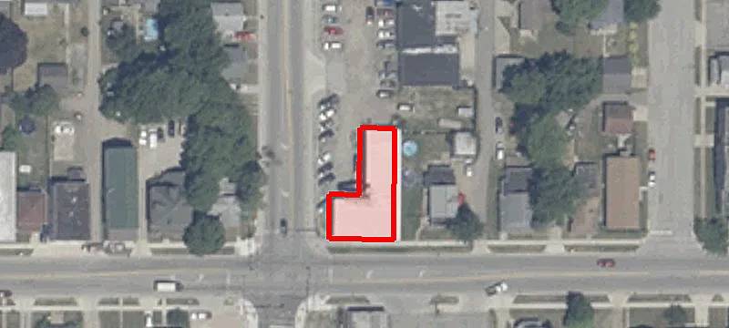 702 Mishawaka Ave