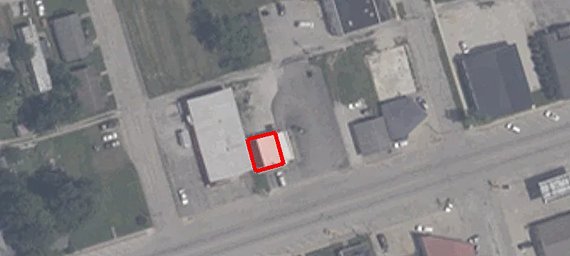 915 Main St