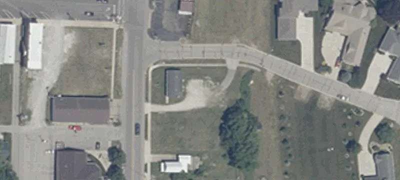 121 Kelly St
