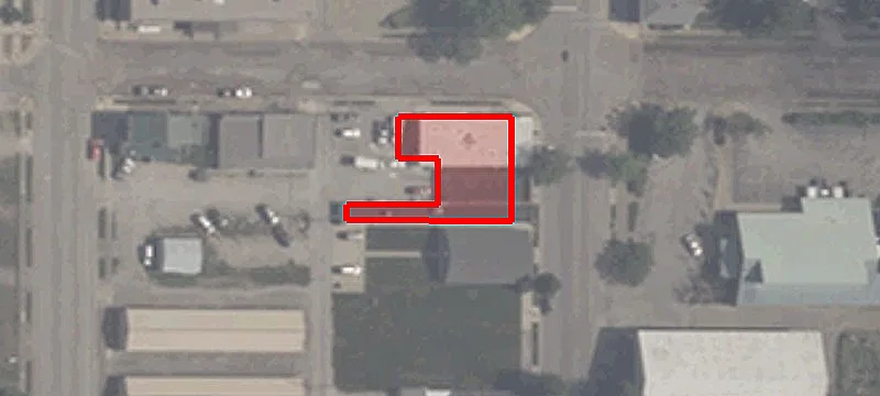 443 Main St