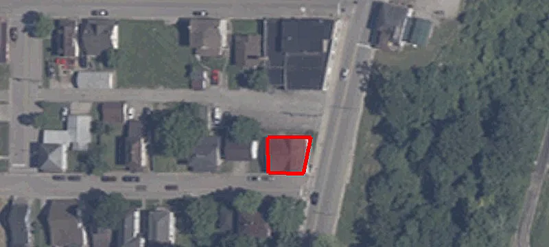 211 Rdg Ave, Unit 217