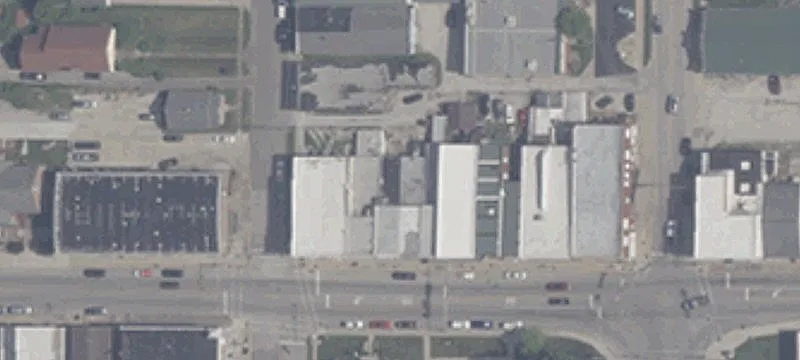 12 Main St