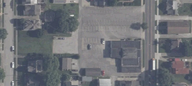 206 Main St