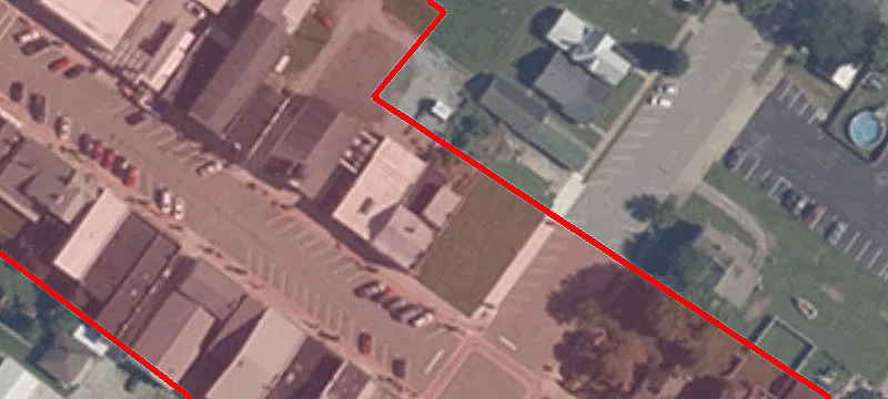 206 Main St