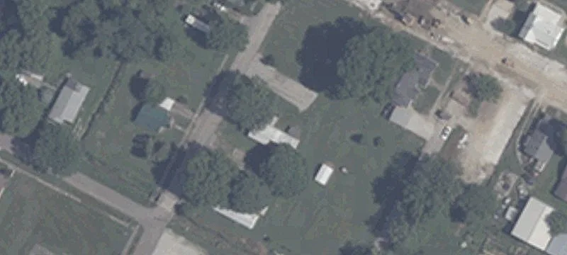 100 1st St