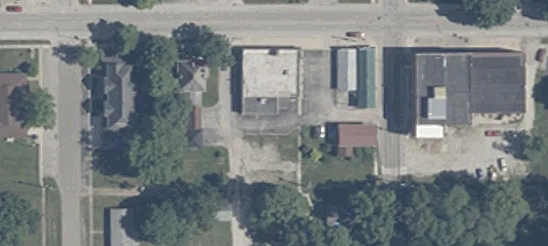 132 Main St