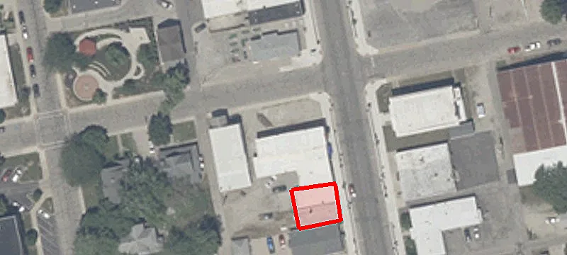 202 2nd St