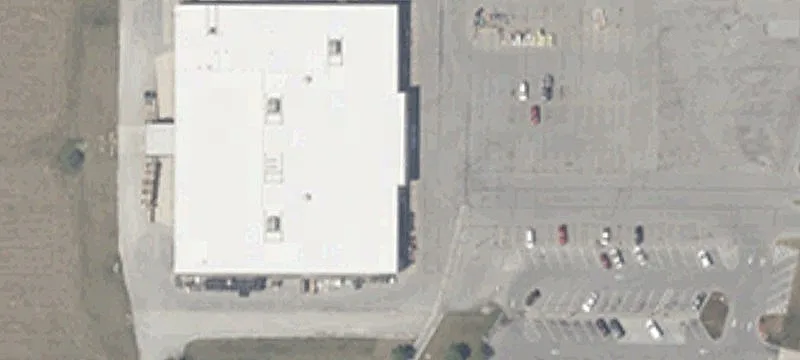 990 Main St