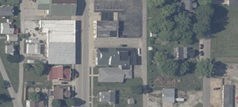 306 Main St