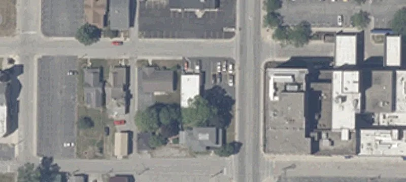 304 Main St
