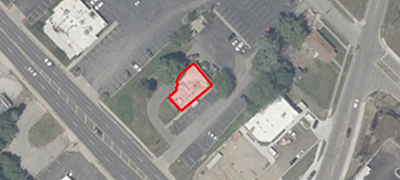 213 Pne Lk Ave