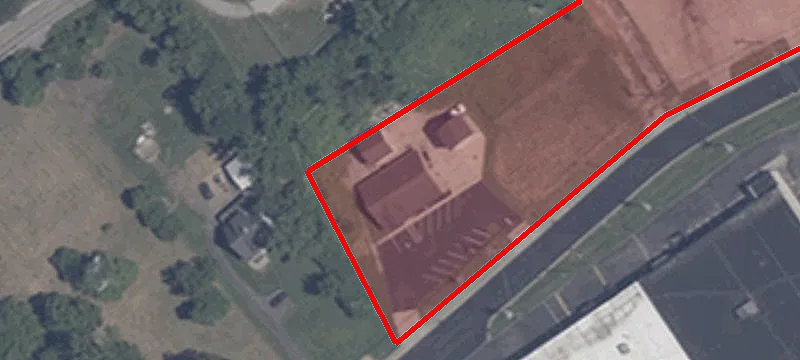 48 Doughty Rd