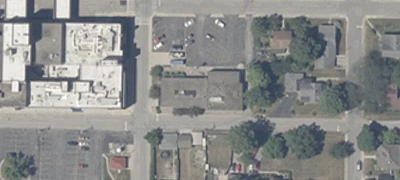 309 Scott St
