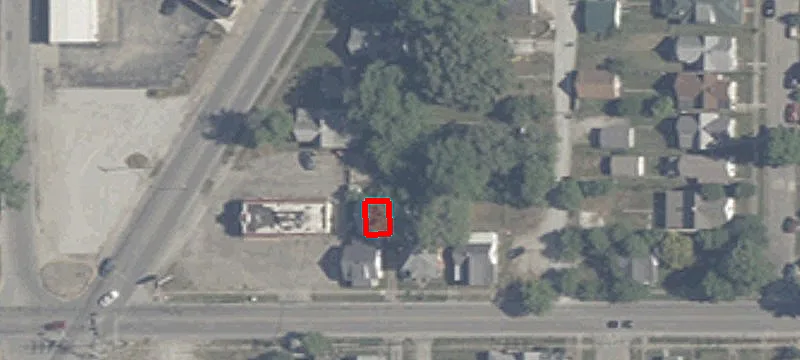 913 Lafayette Ave