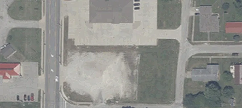 821 Lincoln Rd