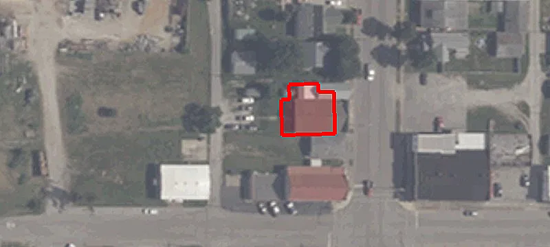 1009 Main St