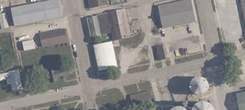 305 Un St