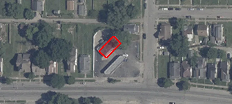 100 Richmond Ave