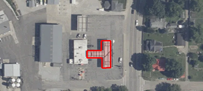 402 Main St