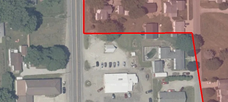 307 Main St