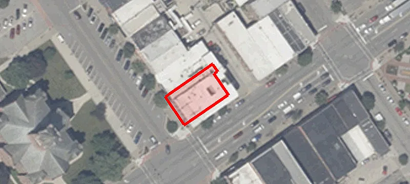717 Lincolnway