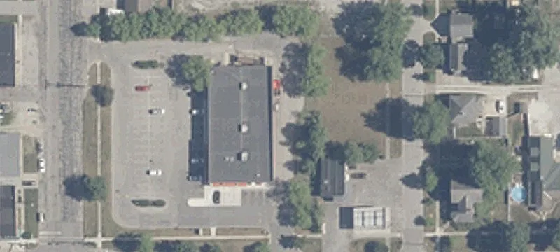 302 Main St