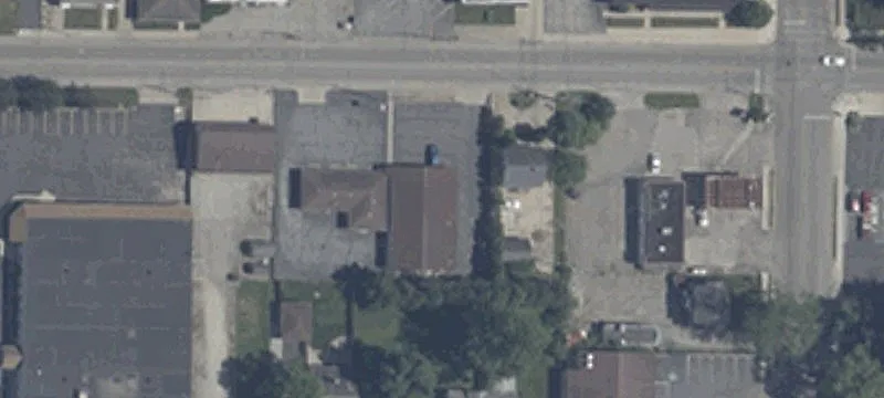 1821 Main St