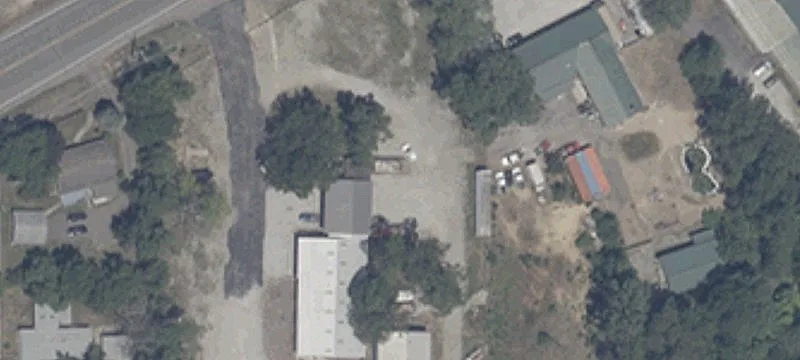 210 Freyer Rd
