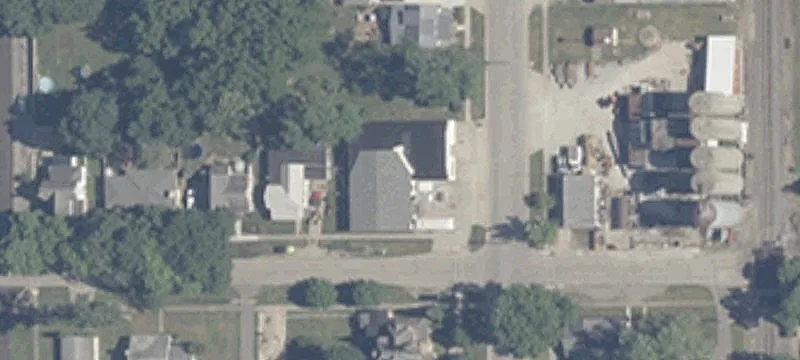 201 Main St