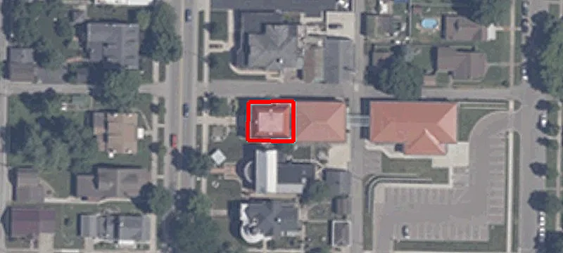 919 Main St