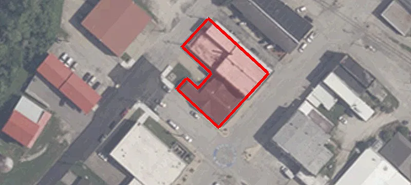 201 Main St